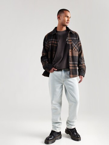 T-Shirt 'Outdoor Narrative' Superdry en gris