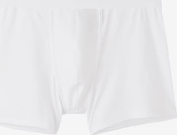 IUMAN Intimissimi Uomo Boxer shorts in White: front