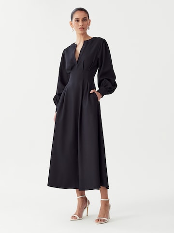 Willa - Vestido 'CIRCIE' en negro