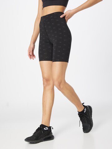Nike Sportswear Skinny Leggings i svart: framsida