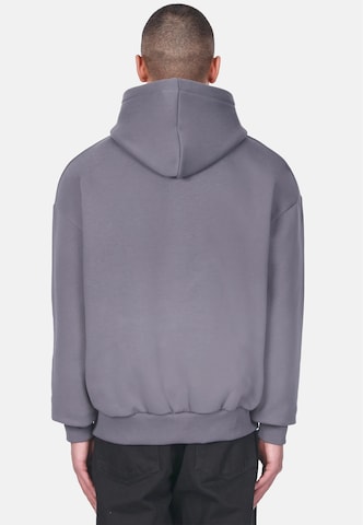 Dropsize Sweatshirt 'EMBO' in Grey