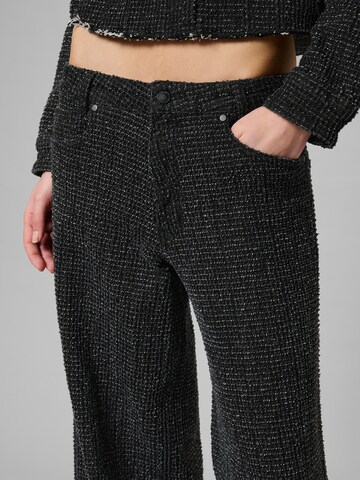 My Essential Wardrobe Szeroka nogawka Jeansy 'MWAmber' w kolorze czarny
