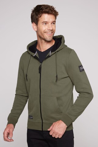 CAMP DAVID Sweatjacke in Grün: Vorderseite