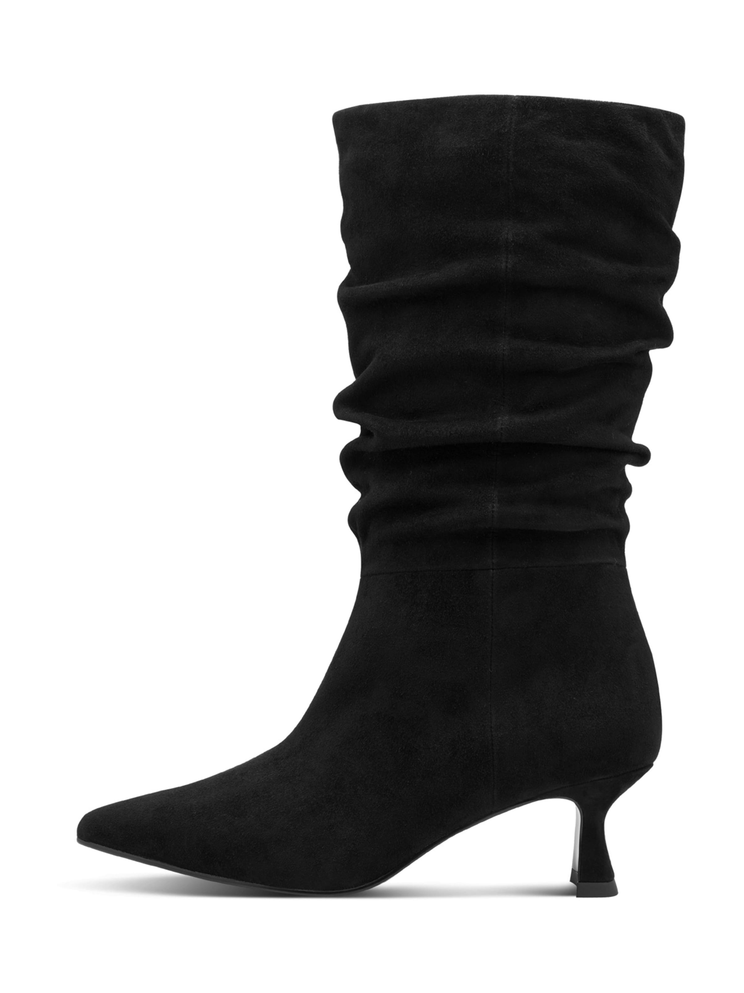 NEWD Boot in Black: front