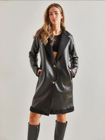 Cappotto invernale di Bianco Lucci in nero