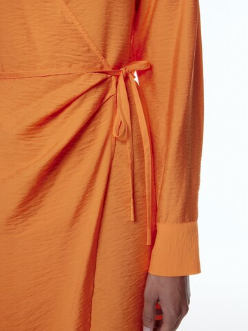 Robe 'Immanuela' EDITED en orange
