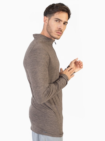 Spyder - Sweatshirt de desporto em castanho