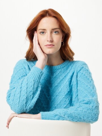 ONLY Sweter 'YVIE' w kolorze niebieski