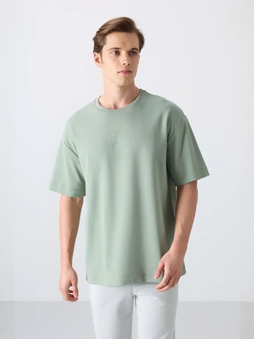 Tommy Life Shirt in Green: front