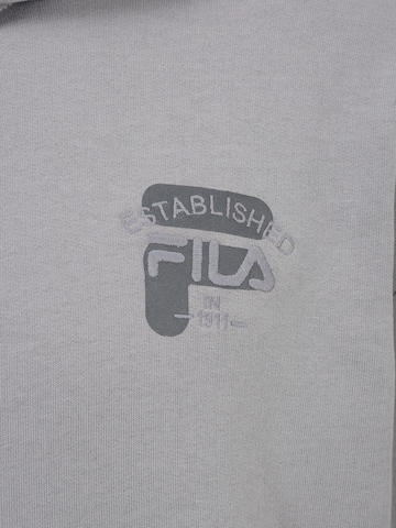Sweat-shirt 'BAAR' FILA en gris