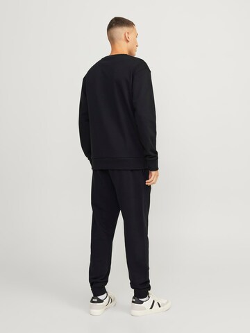 JACK & JONES Дънки Tapered Leg Панталон 'GORDON GALE' в черно