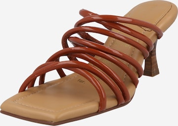 BRONXNatikače s potpeticom 'Oli' - smeđa boja: prednji dio