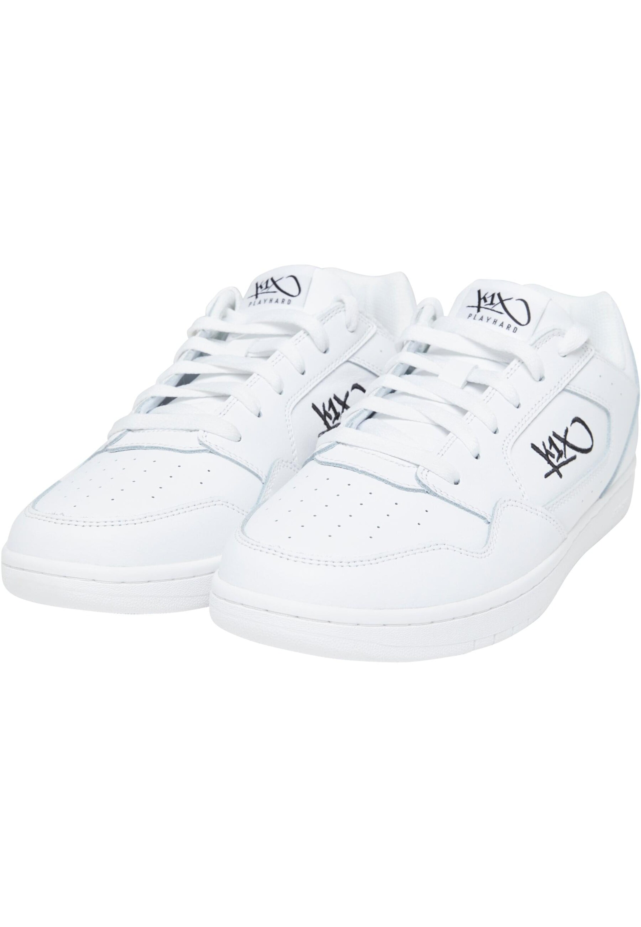 K1X Sneakers in Black