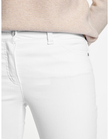 GERRY WEBER Slimfit Jeans i vit