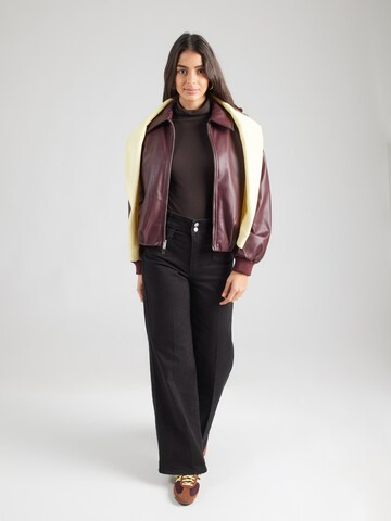 Mavi Μπλουζάκι σε καφέ