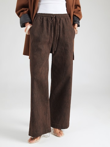 Largi Jeans 'ARDEN' de la FRENCH CONNECTION pe maro: față