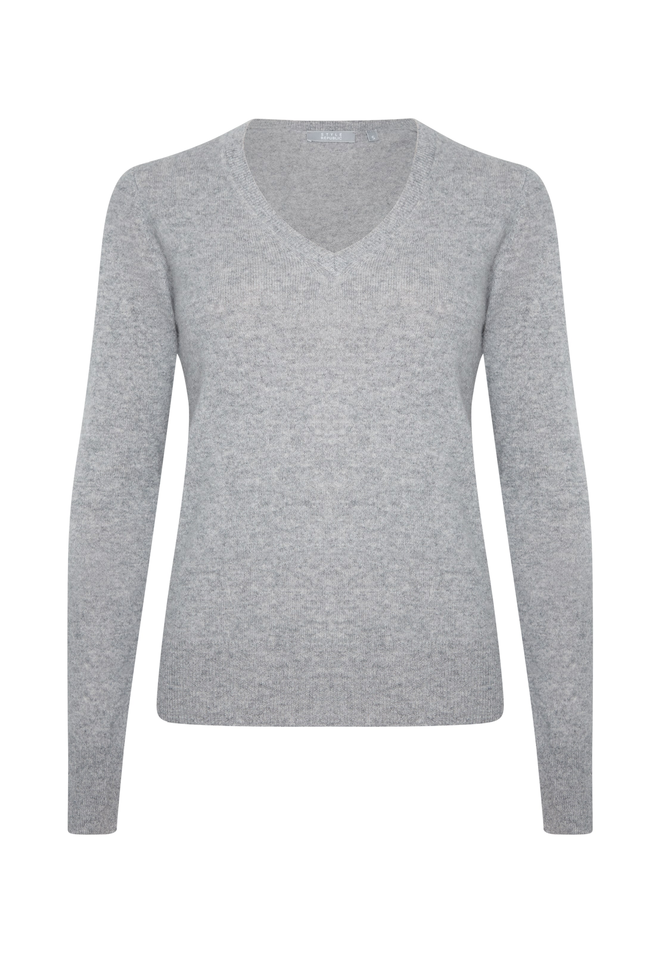 Style Republic Sweater in Grey: front