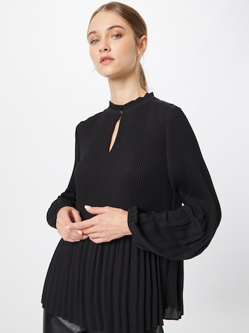 s.Oliver BLACK LABEL - Blusa em preto: frente