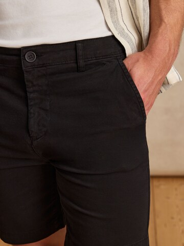 DAN FOX APPAREL regular Παντελόνι 'Luke' σε μαύρο