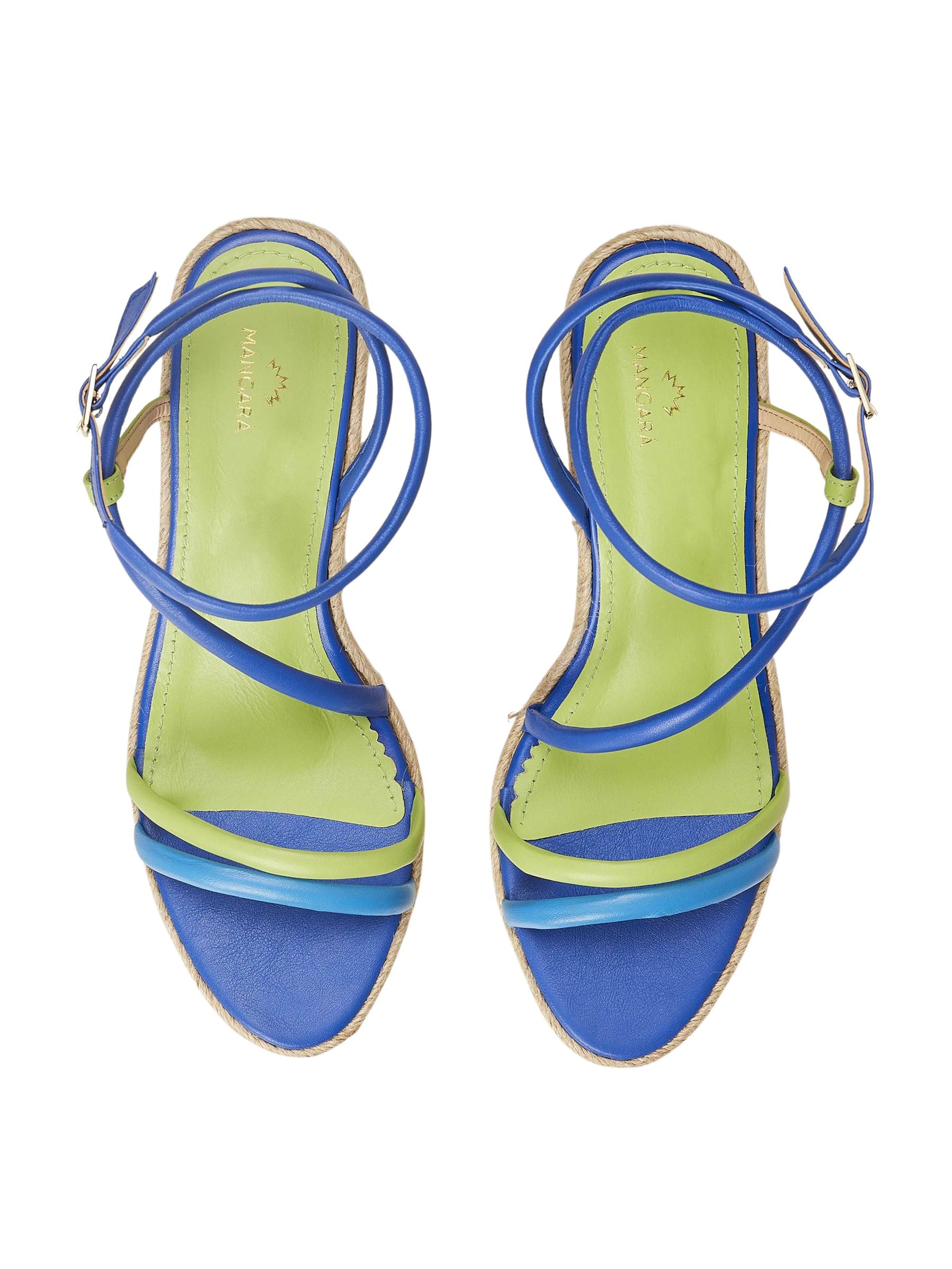 Mangara Atelier Sandalen met riem in Blauw