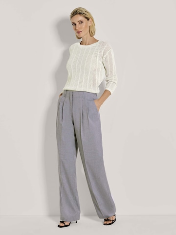 MADELEINE Loosefit Hose in Grau