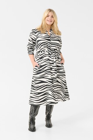 Robe 'Emina Olga' KAFFE CURVE en noir : devant