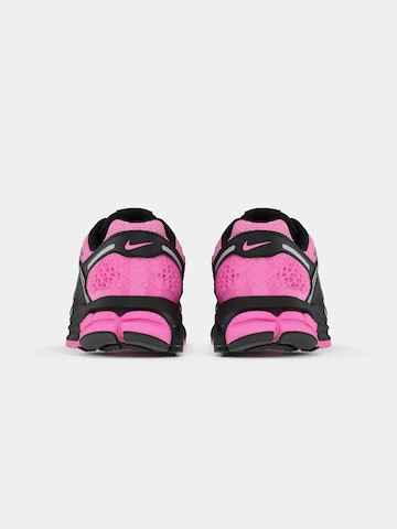 Nike Sportswear Platform trainers 'ZOOM VOMERO 5' in Pink
