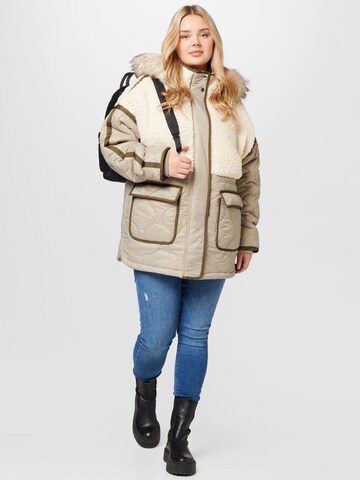 River Island Plus Zimní bunda 'BORG' – béžová