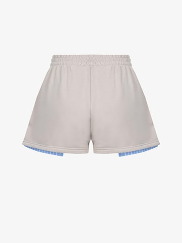 Loosefit Pantalon 'POCKET SHORTS BEIGE' FEMSSY en beige