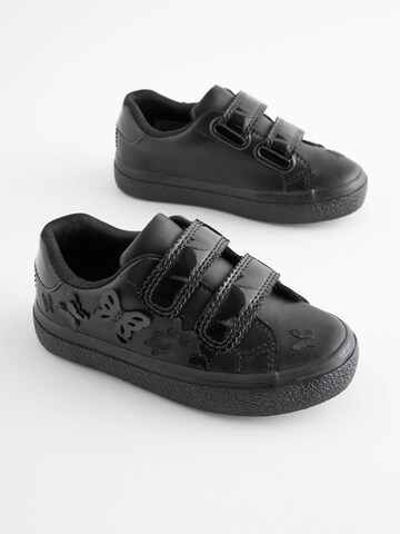 Sneaker di Next in nero