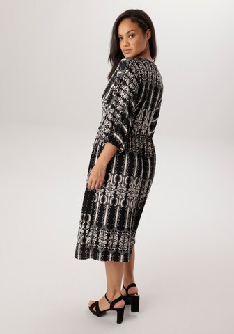 Aniston Kleid in Schwarz