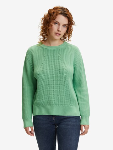 Betty & Co Sweater in Green: front