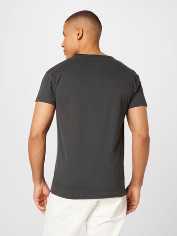 Derbe Shirt 'Sturmmöwe' in Blue