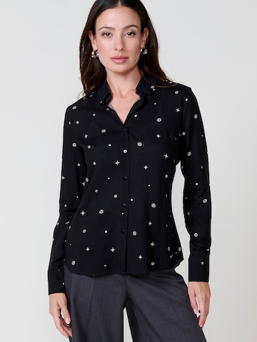 KOROSHI - Blusa en negro: frente