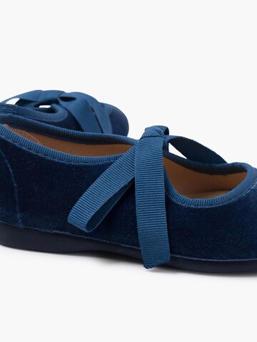 Pisamonas - Sapato baixo em azul