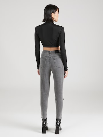 Coupe slim Jean 'Iris' Hoermanseder x About You en gris