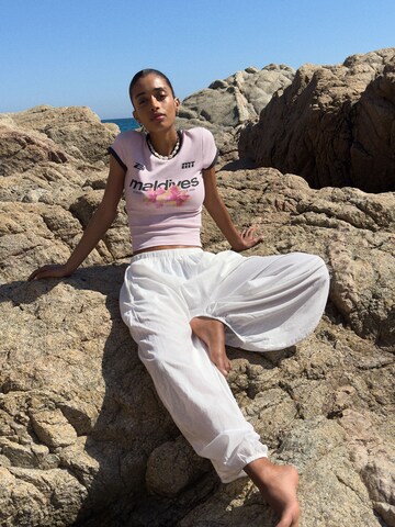 Maglietta di Bershka in rosa