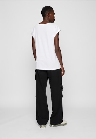 T-shirt Urban Classics en blanc
