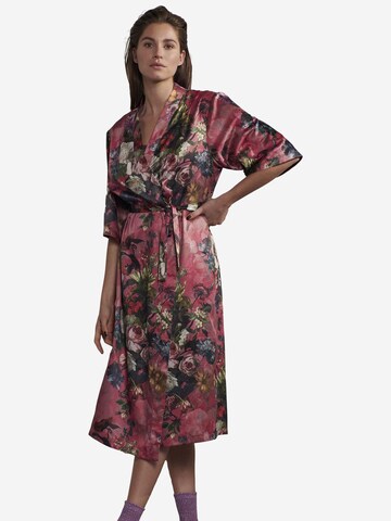 ESSENZA Kimono 'Ilona' in Pink: front