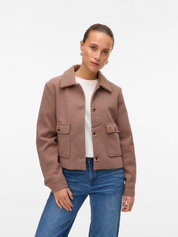 VERO MODA Tussenjas 'VMCAYA' in Bruin: voorkant