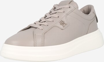 Sneaker bassa 'POINTY COURT' di TOMMY HILFIGER in grigio: frontale