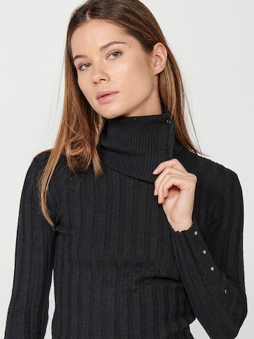 Pull-over KOROSHI en noir
