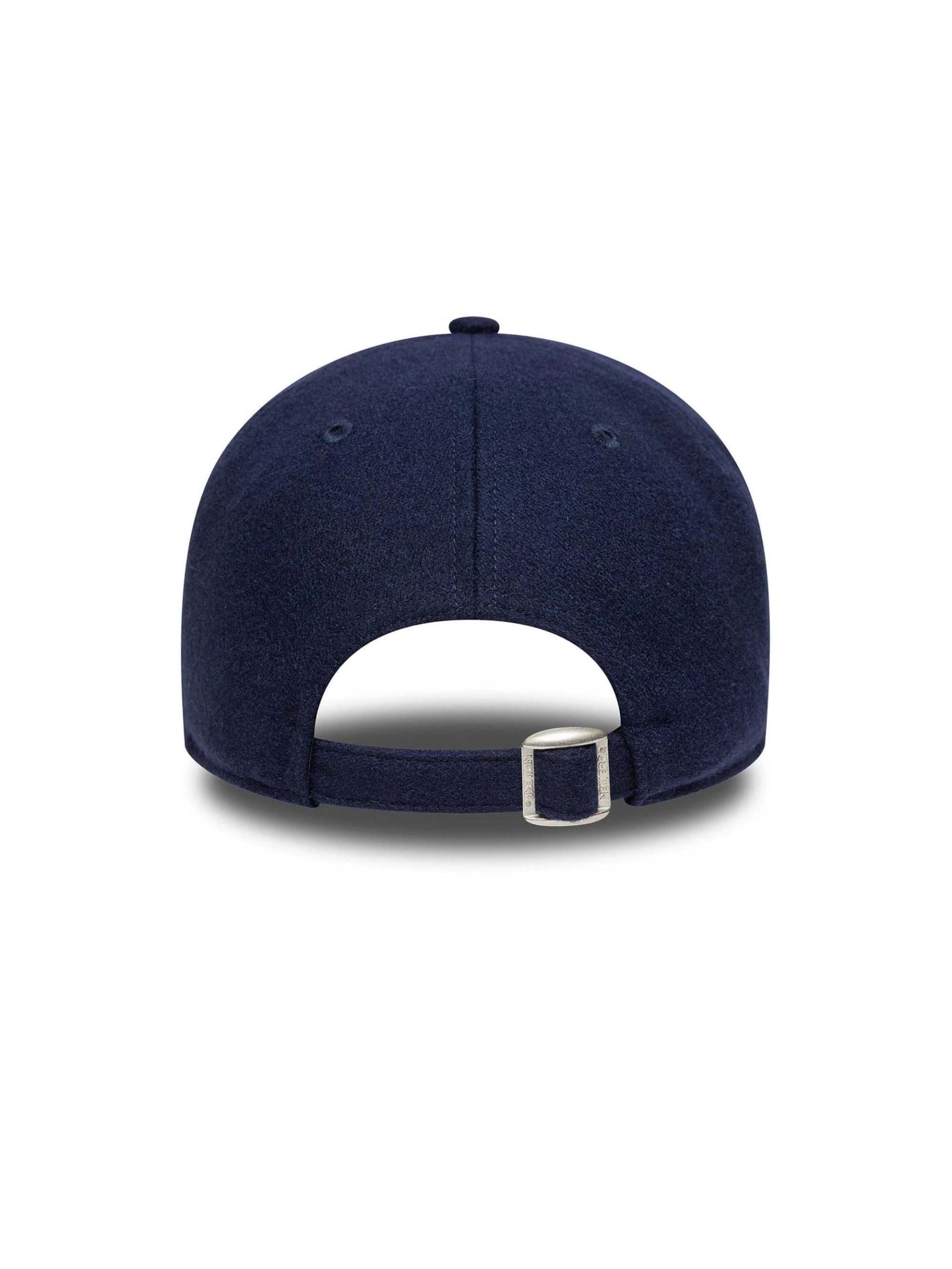 Casquette 'Melton 9Twenty' NEW ERA en bleu