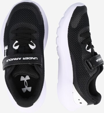 UNDER ARMOUR Sportschuh 'Surge' in Schwarz