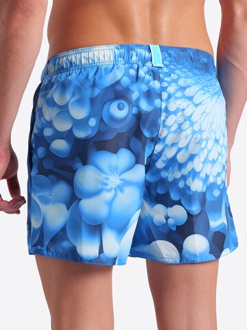 ARENA - Bermudas 'WATER PRINTS AO' en azul
