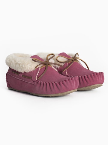 Minnetonka Hausschuh 'Charley' in Pink