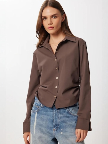 Happiness İstanbul Shirt 'Hemden' in Brown: front