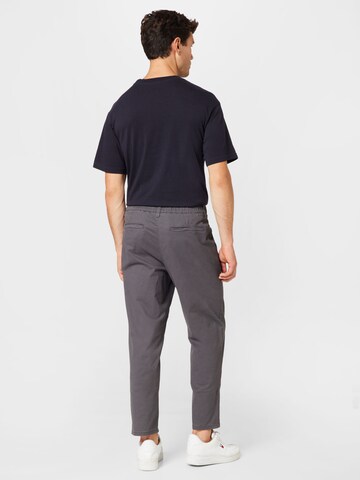 Only & Sons Regular Pleat-Front Pants 'DEW' in Grey