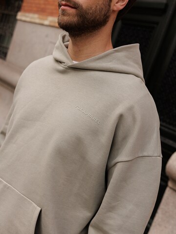 DAN FOX APPAREL Sweatshirt 'Sebastian' in Green