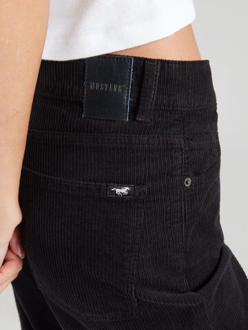 MUSTANG Regular Trousers 'MADISON' in Black